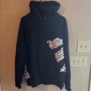 SUPREME OLD ENGLISH WRAP HOODIE SIZE LARGE BLACK SS21